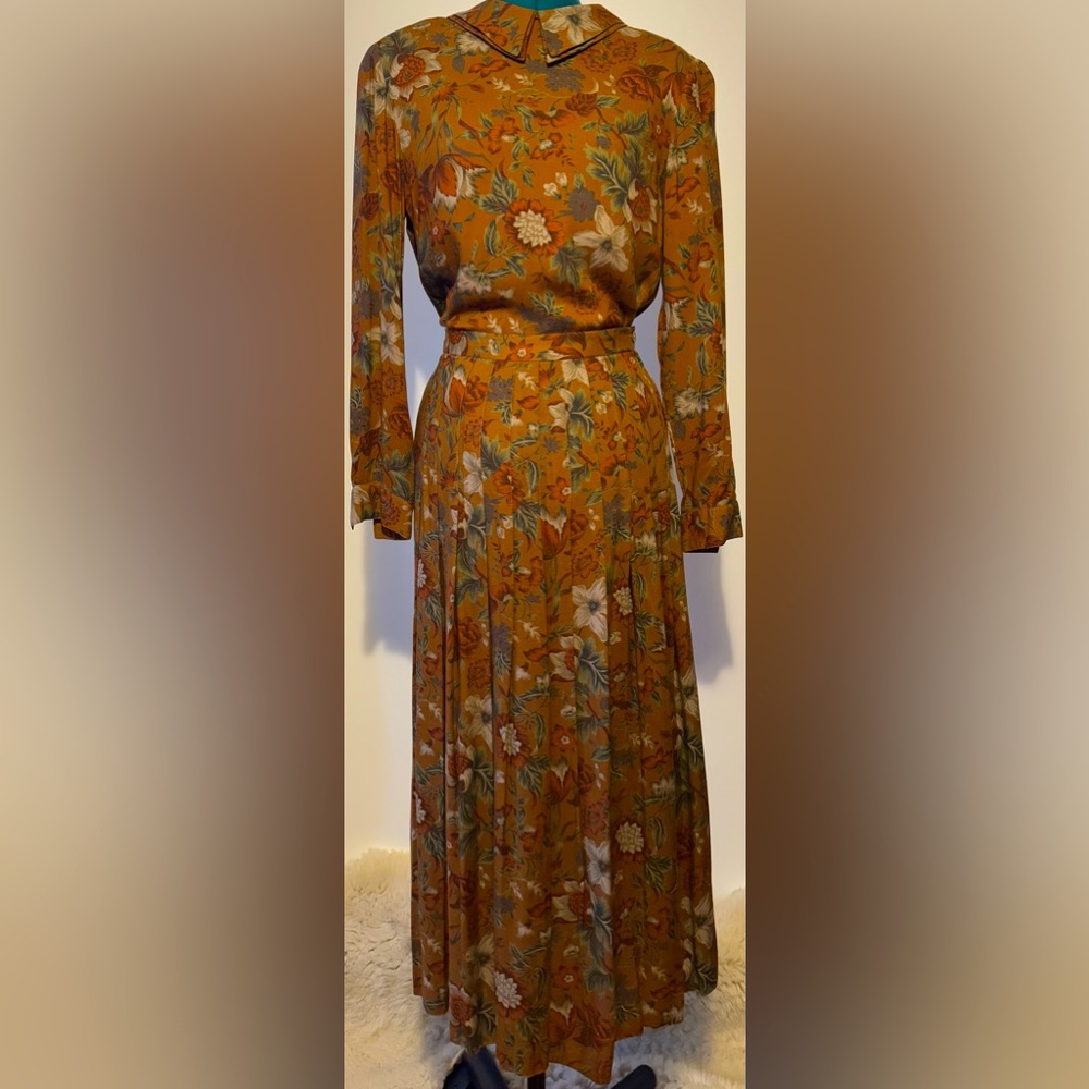 Brooks Brothers. Vintage top and skirt set.